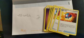 19 cartes Pokémon