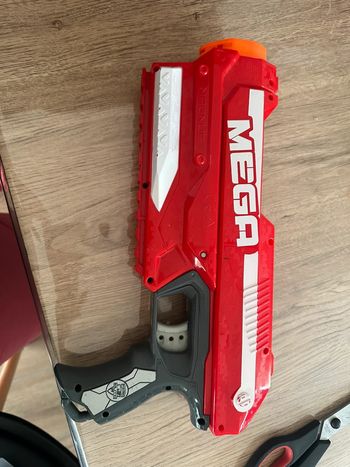 Pistolet mega nerf