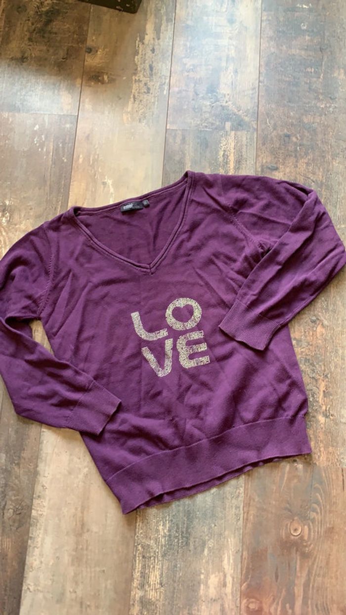 Pull violet love