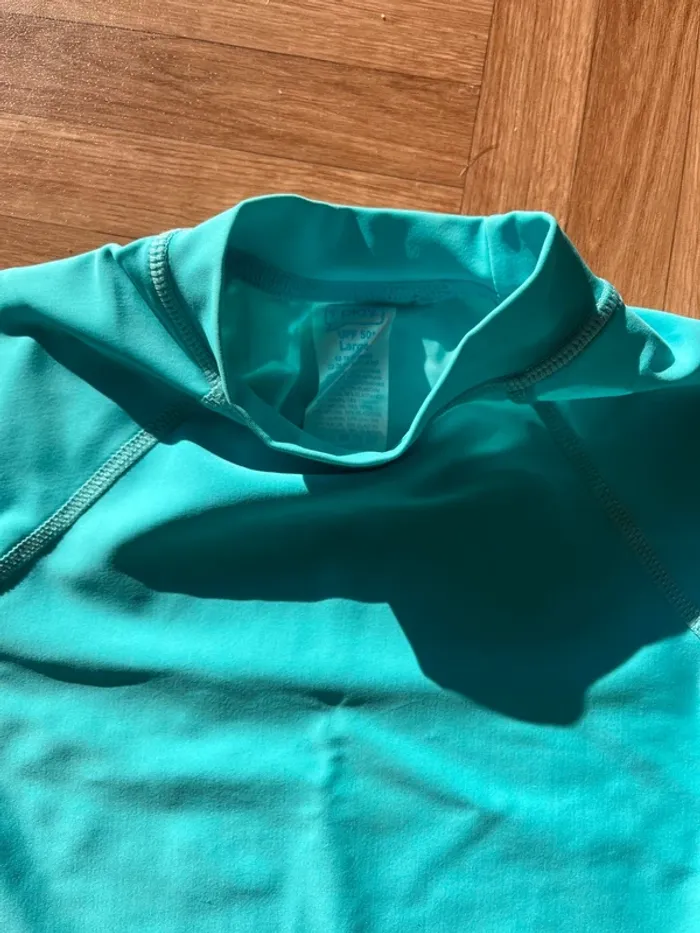 Maillot de bain manches courtes bleu taille 12/18 mois i Play - photo numéro 2