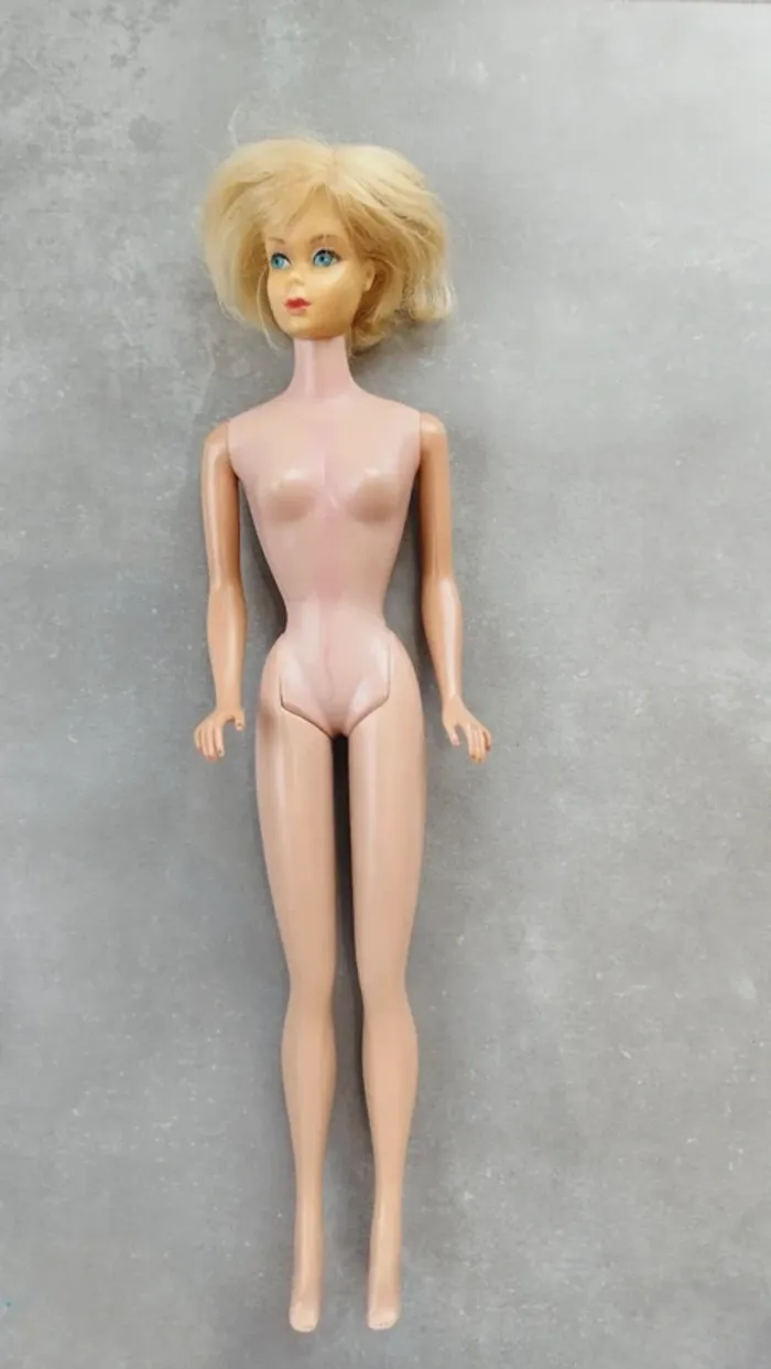 Barbie vintage swirl poni tail