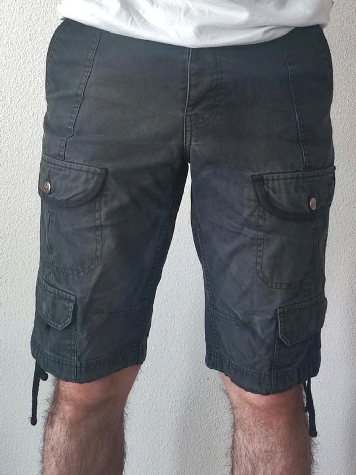 Short noir bleuté effet délavé / Cargo - 36/S à 38/M - photo numéro 4