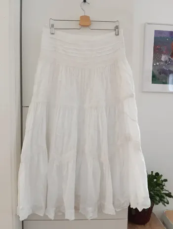 Jupe longue jupon blanche coton, jolies broderies Jacqueline Riu taille