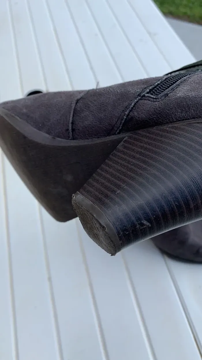 Boots grise - photo numéro 6