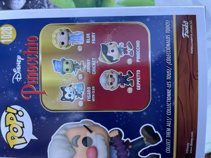 Pinocchio 80th Anniversary POP! Disney Vinyl Figurine Geppetto W/Accrdion 9 cm 1028 - photo numéro 3