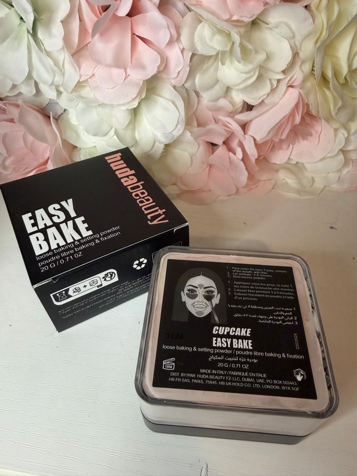 Poudre Huda beauty - photo numéro 2