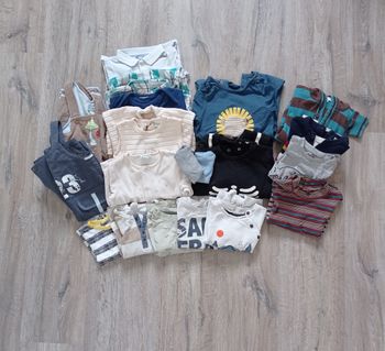 Lot vêtements 12 mois