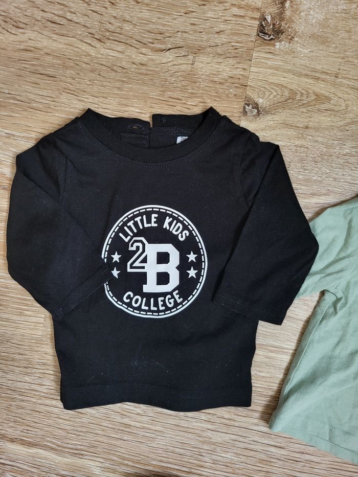 T shirts et gilets 3 mois - photo numéro 2
