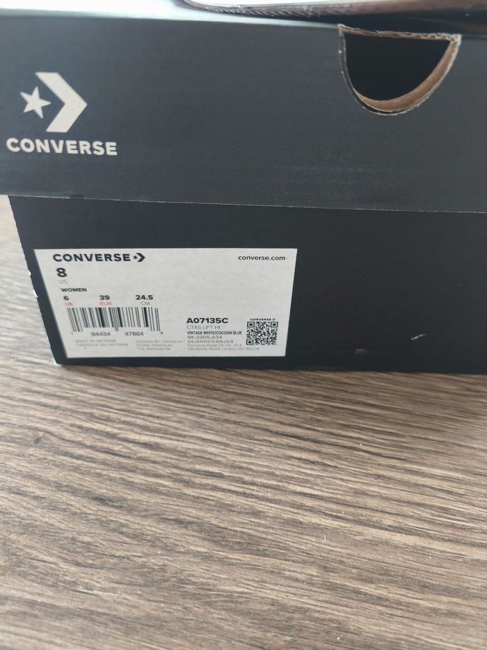 Converse édition limitée - photo numéro 2