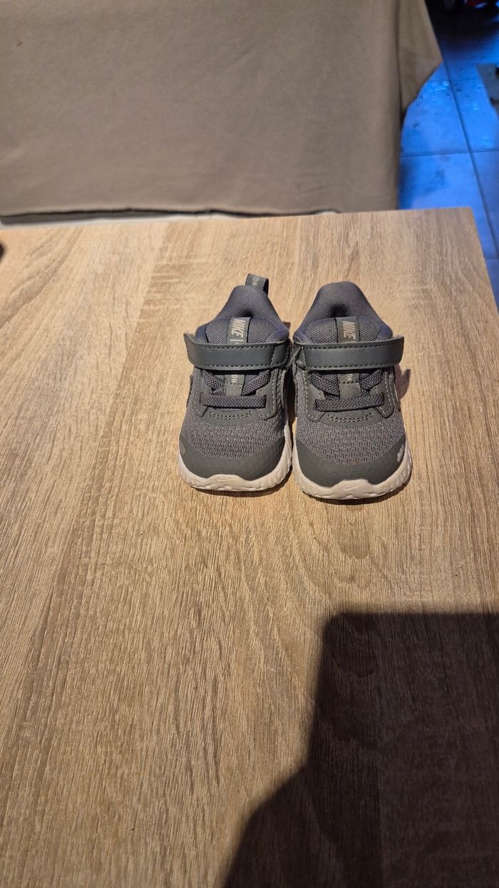 Chaussure nike bebe