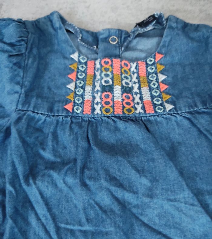 Lot de 4 blouses manches longues 6 mois - photo numéro 11