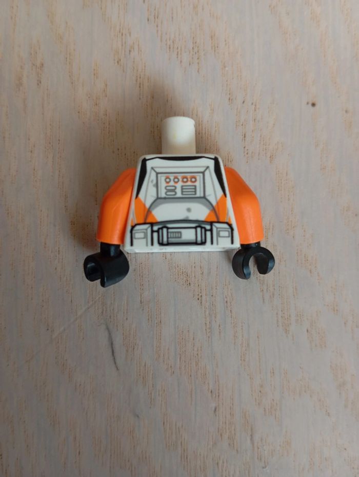 Torse figurines lego - photo numéro 2