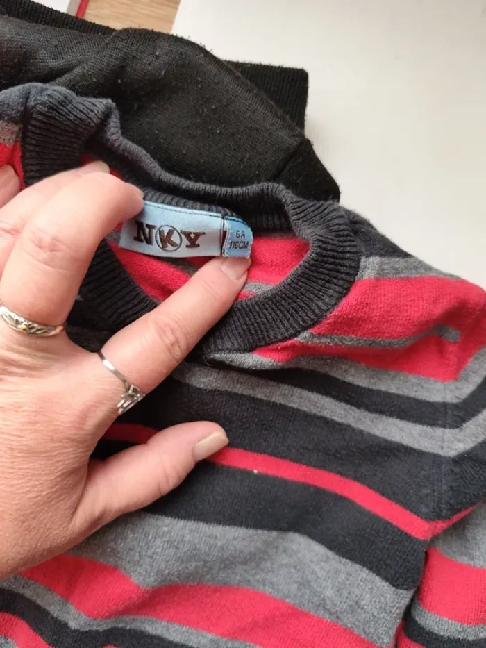 Lot 6 sweats et pulls - photo numéro 9
