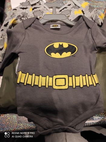 Lot de 2 body Batman DC trop mignon 6/9 mois