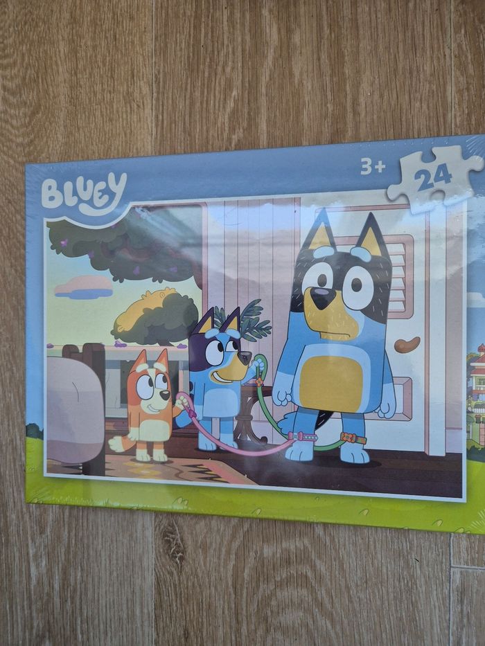 Lot puzzles bluey - photo numéro 2