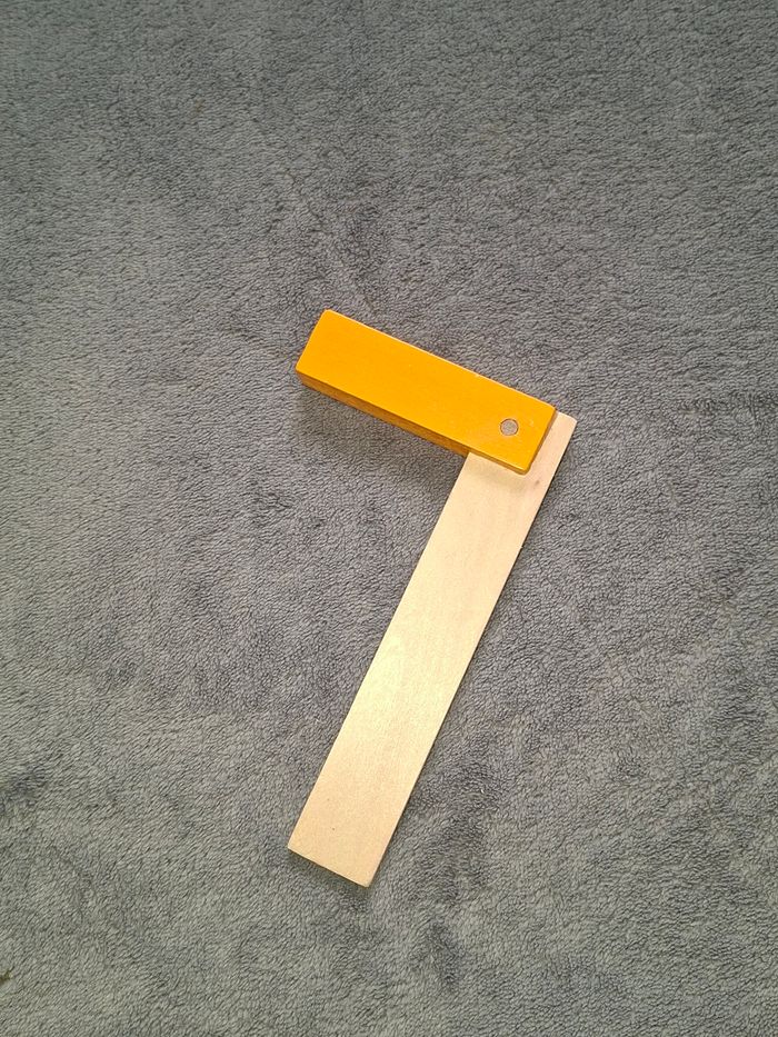 Jouet équerre en bois - photo numéro 2