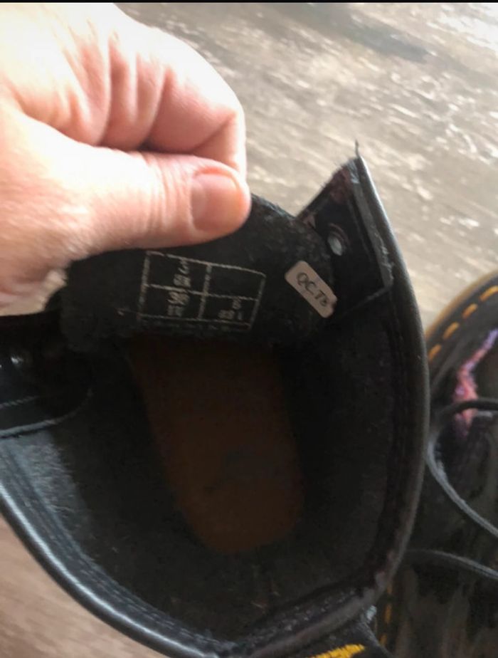 Dr. Martens noire en 36 - photo numéro 10
