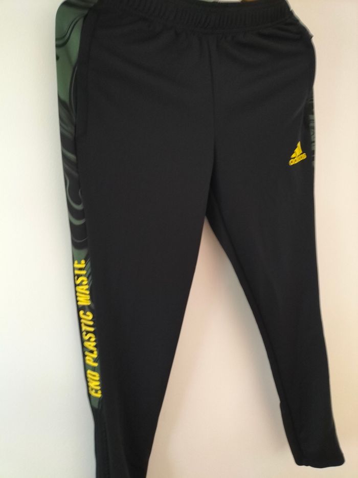 Jogging Adidas - photo numéro 2