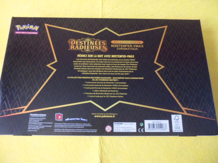 Destinée Radieuse 7 Booster  Coffret Pokémon Nostenfer V Max EB04.5 - photo numéro 2