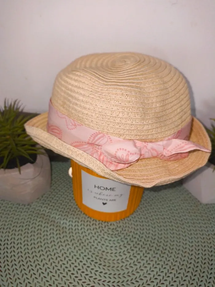Chapeau en paille rose fille orchestra excellent état 6 mois 41cm