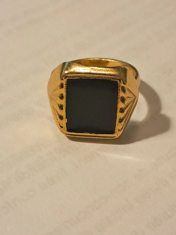 Grosse chevalière fantaisie