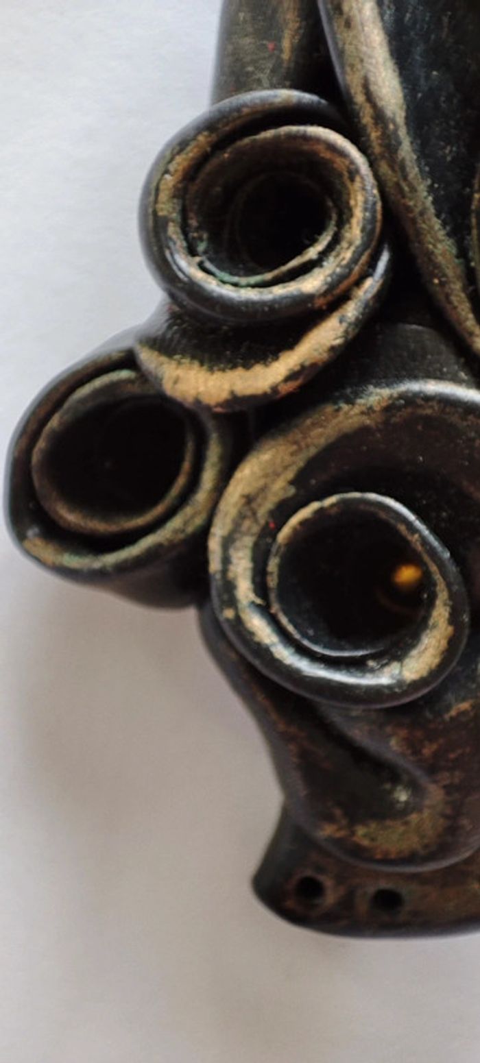 Broche en cuir - photo numéro 5