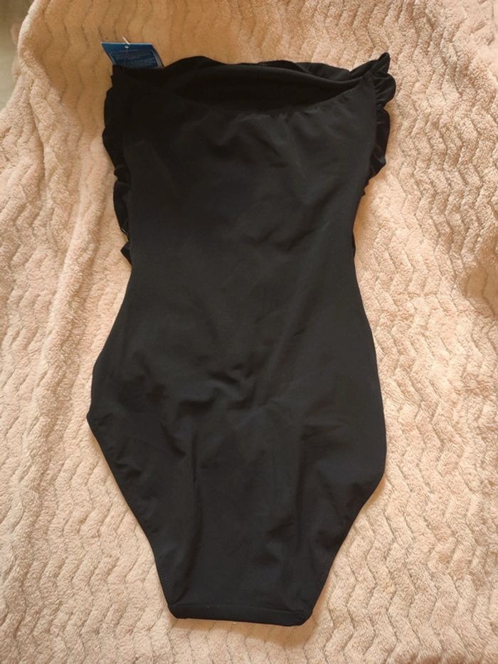 Maillot de bain une pièce - photo numéro 6