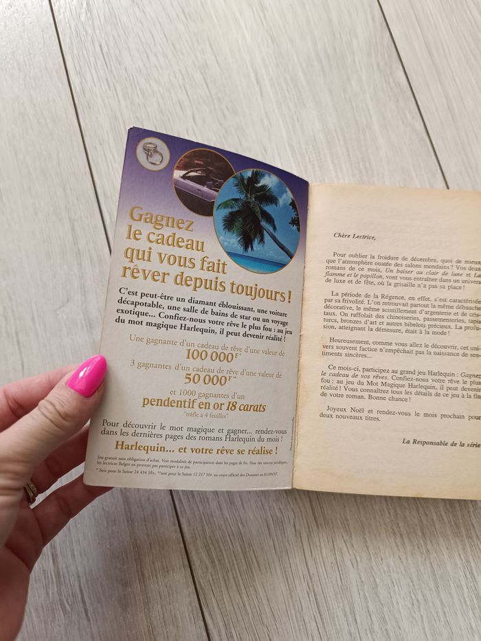 Livre Harlequin série Royale - photo numéro 3