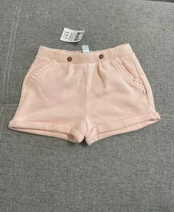 Short neuf avec étiquette Obaibi 18 mois