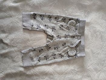 Pantalon gris Disney orchestra 3 mois