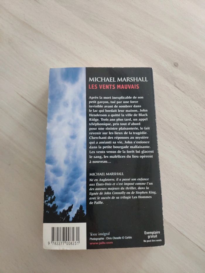 Livre poche thriller les vents mauvais Marshall - photo numéro 6