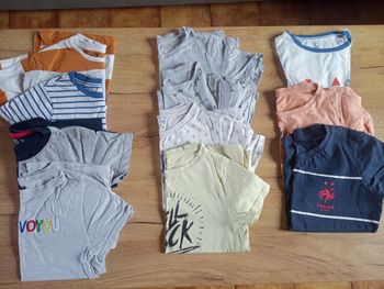 Lot Tee shirts