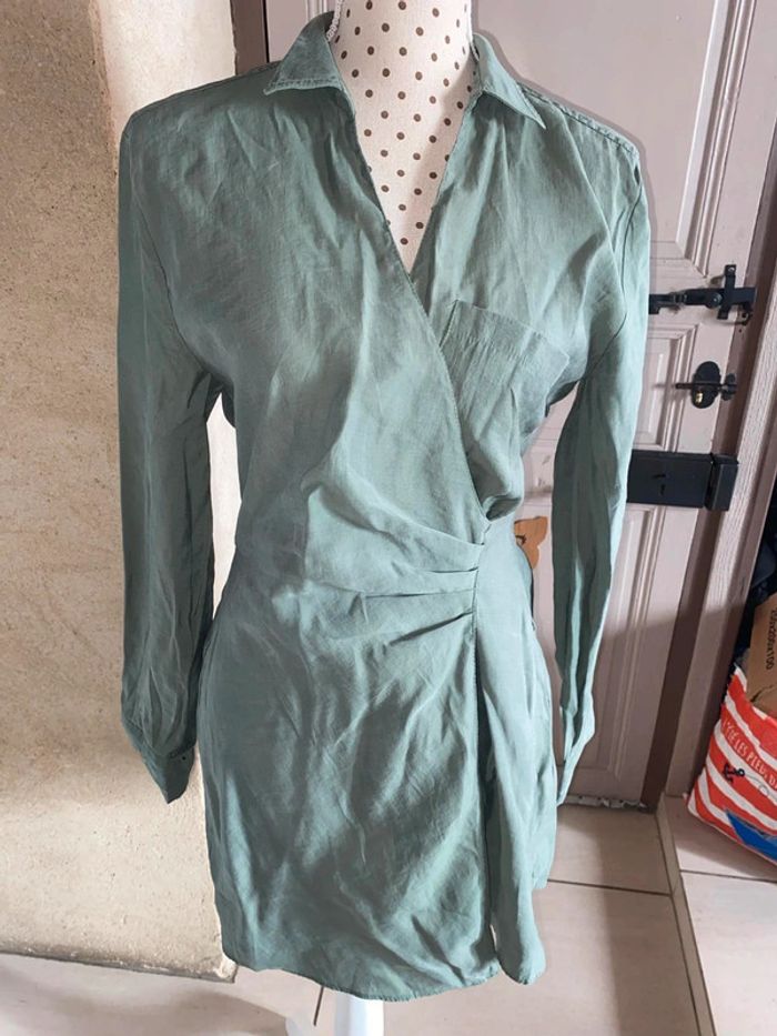 Robe kaki