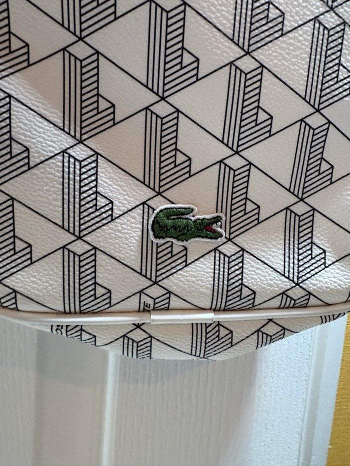 Sacoche Lacoste - photo numéro 3