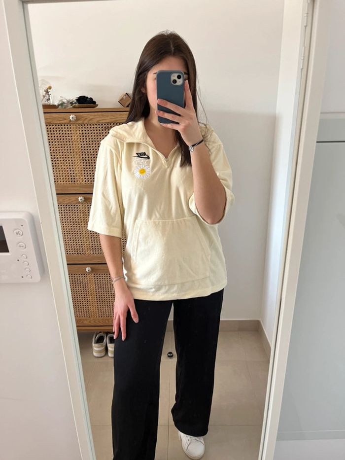 Sweat manches 3/4 jaune pâle Nike