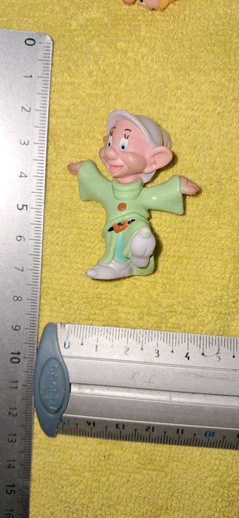 Blanche neige figurine