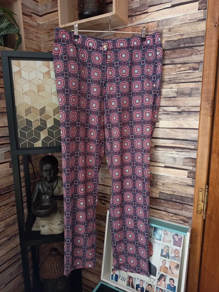 Pantalon fluide à motif vintage - photo numéro 2