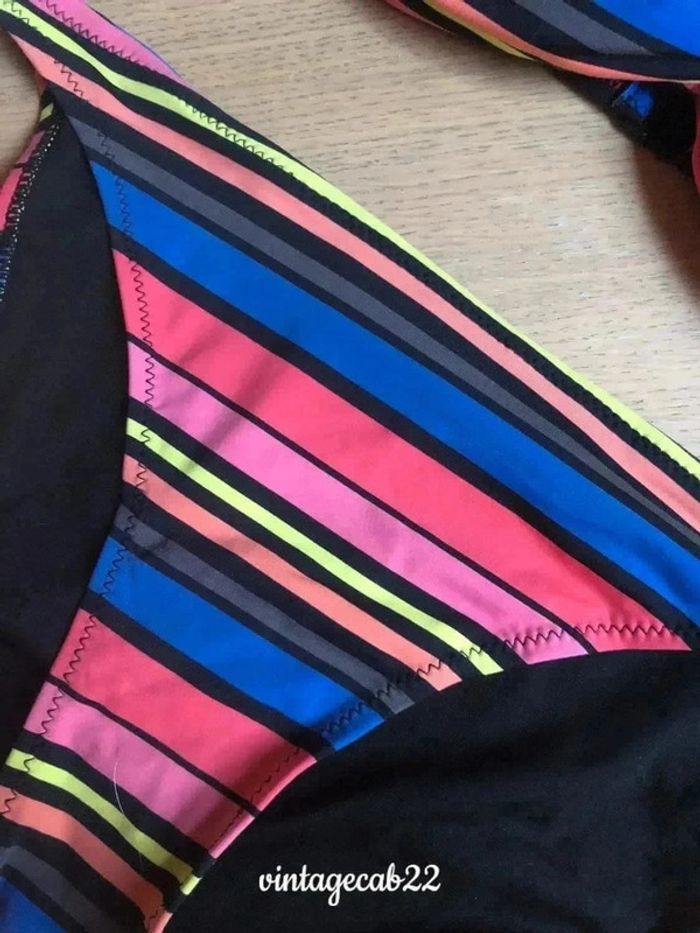 Sublime bikini 👙 camaïeu à rayures multicolores taille 38 très bon état - photo numéro 9