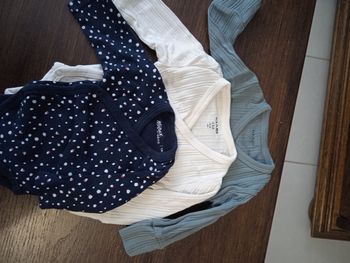 Lot de body longues manches 1 mois