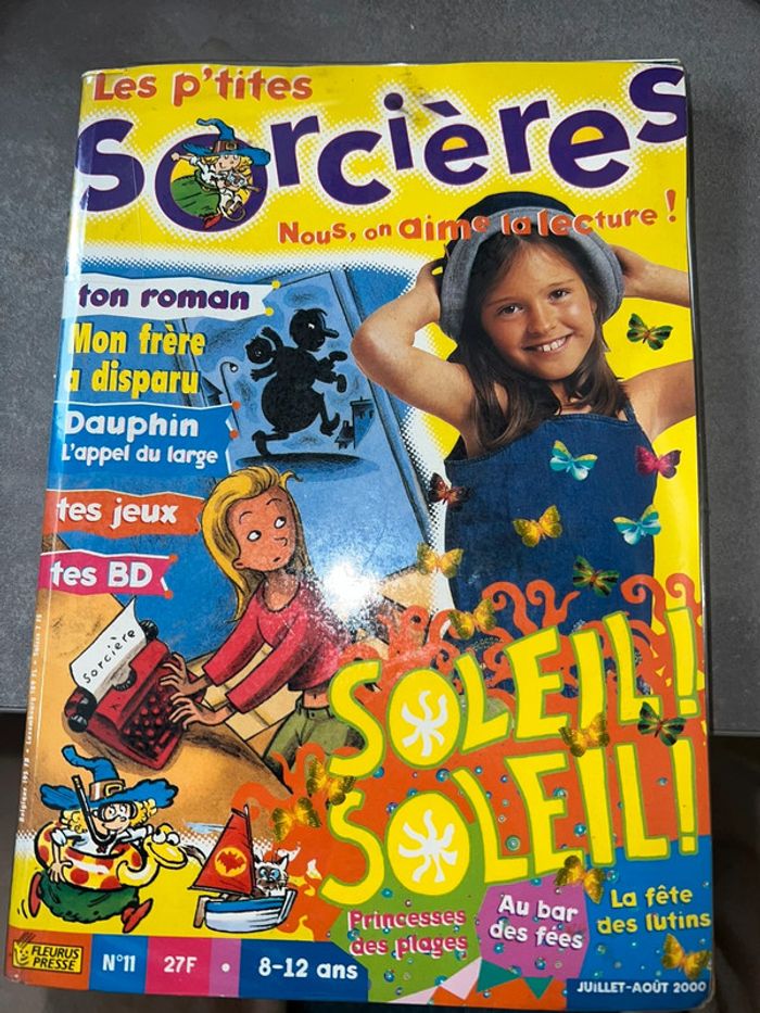 Livre bouquin lecture fille 8 - 12 ans les ptites sorcières vintage année 2000 magasine