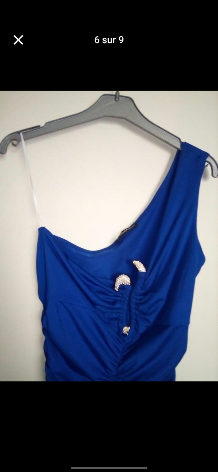 Vend robe de soirée extensible taille 36 - photo numéro 2