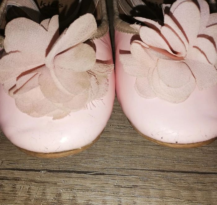 Ballerines roses Pointure 29 Gémo avec élastique - photo numéro 3