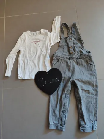 Ensemble salopette Tshirt manches longues