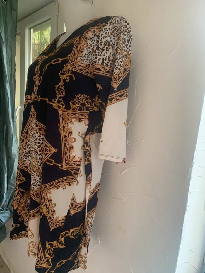 Robe droite à motif fluide manches 3/4 taille 38 - photo numéro 7