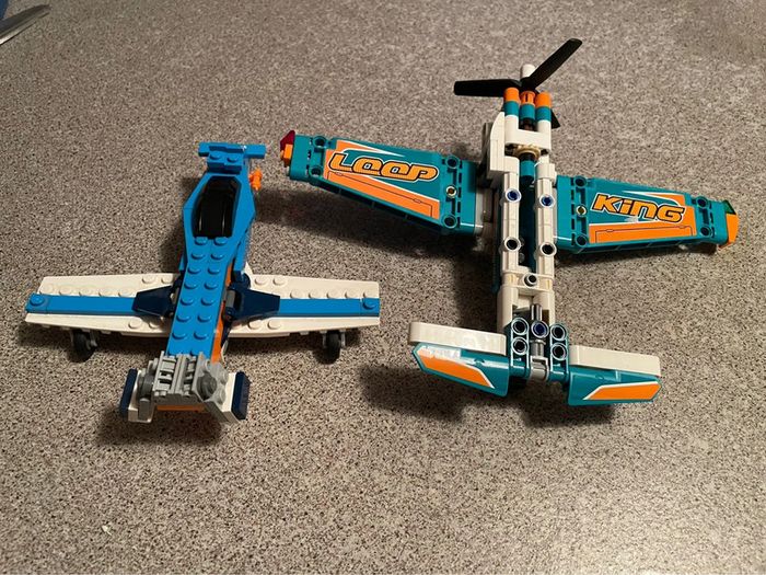 Lot de 2 avions lego - photo numéro 2