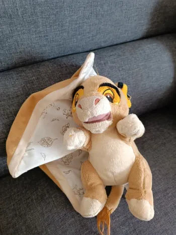 Peluche doudou simba neuf