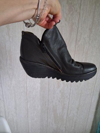 Boots compensées Fly London p39. Neuves