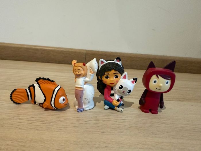 Lot de figurines tonies