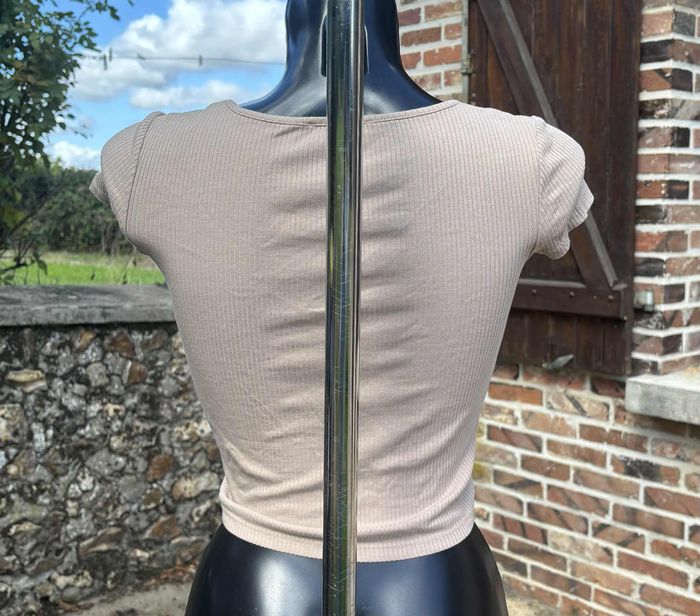 👚Crop-top côtelé beige • La Halle • T32 / XXS - photo numéro 3