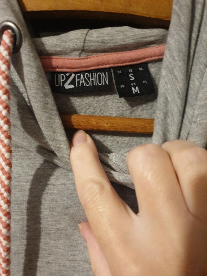 Robe pull avec capuche - photo numéro 3